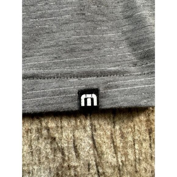 Travis Mathew The Heater Quarter Zip Mens L Grey Pullover Golf Performance - Picture 4 of 9